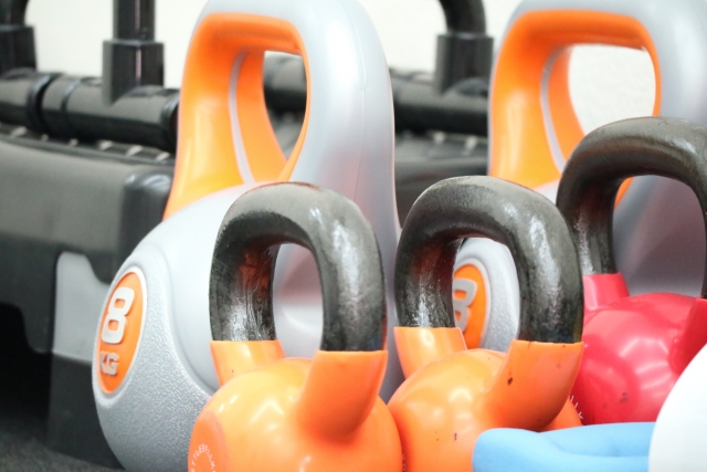 ケトルベルトレーニングの基本「スイング」